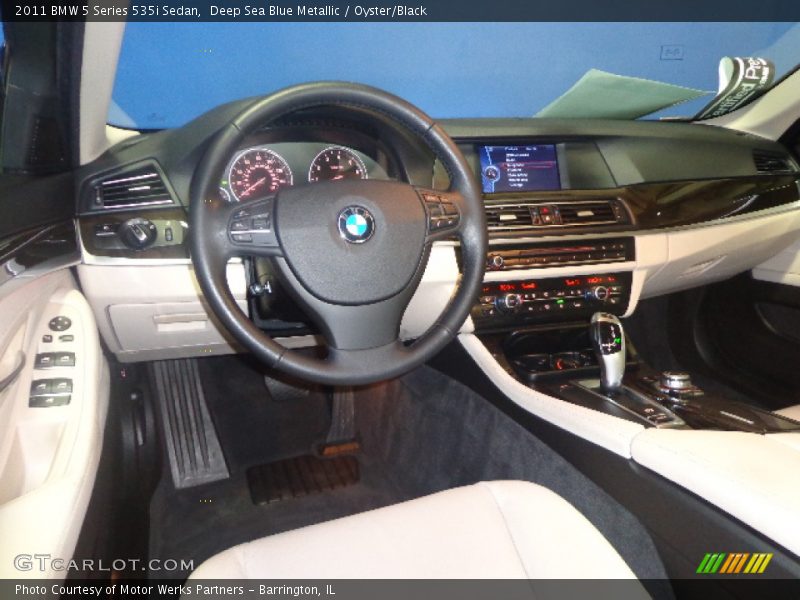 Deep Sea Blue Metallic / Oyster/Black 2011 BMW 5 Series 535i Sedan