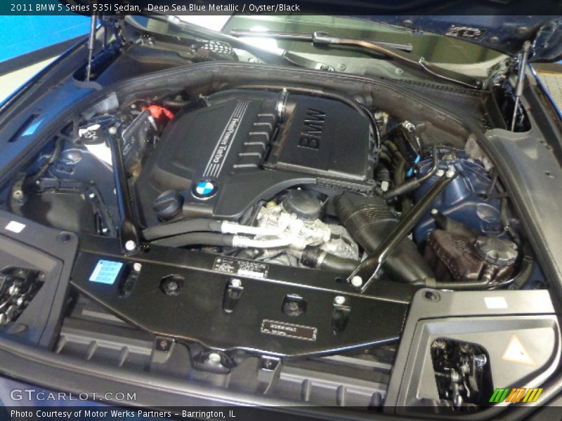 Deep Sea Blue Metallic / Oyster/Black 2011 BMW 5 Series 535i Sedan