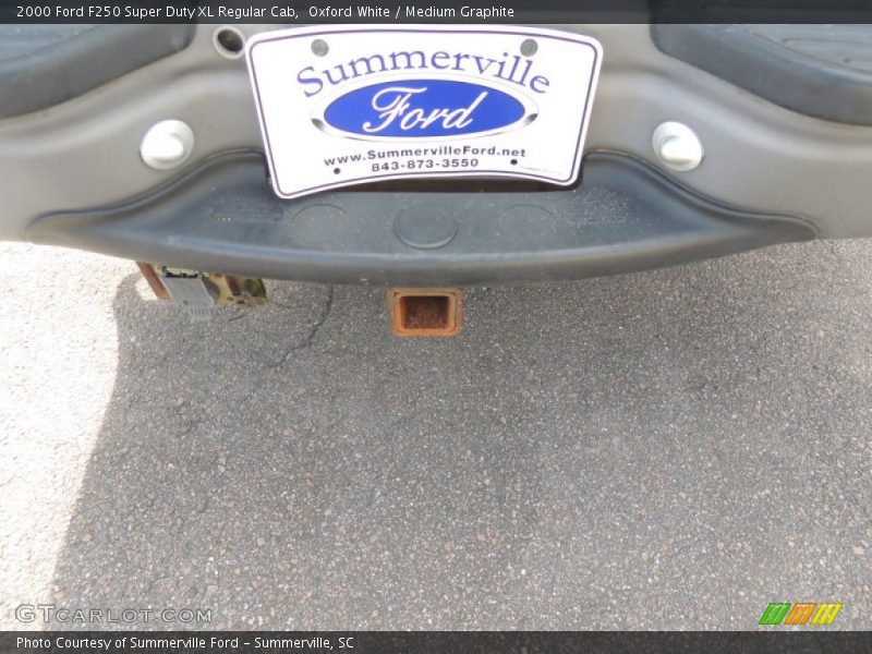 Oxford White / Medium Graphite 2000 Ford F250 Super Duty XL Regular Cab