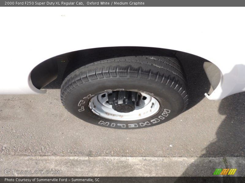  2000 F250 Super Duty XL Regular Cab Wheel