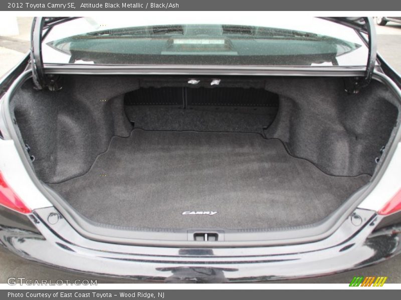 Attitude Black Metallic / Black/Ash 2012 Toyota Camry SE