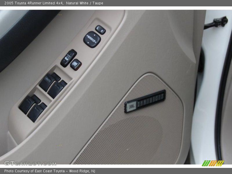 Natural White / Taupe 2005 Toyota 4Runner Limited 4x4