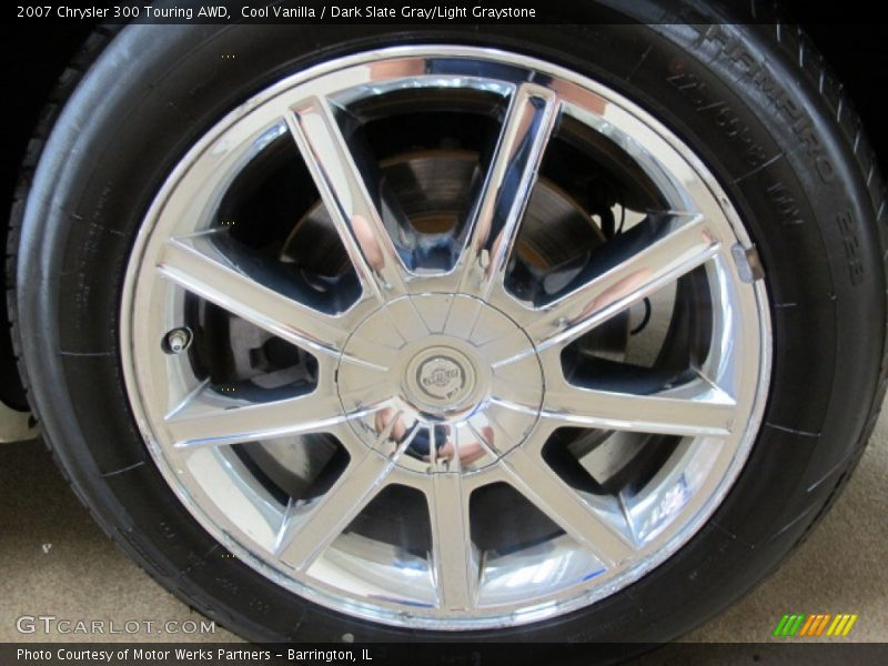  2007 300 Touring AWD Wheel