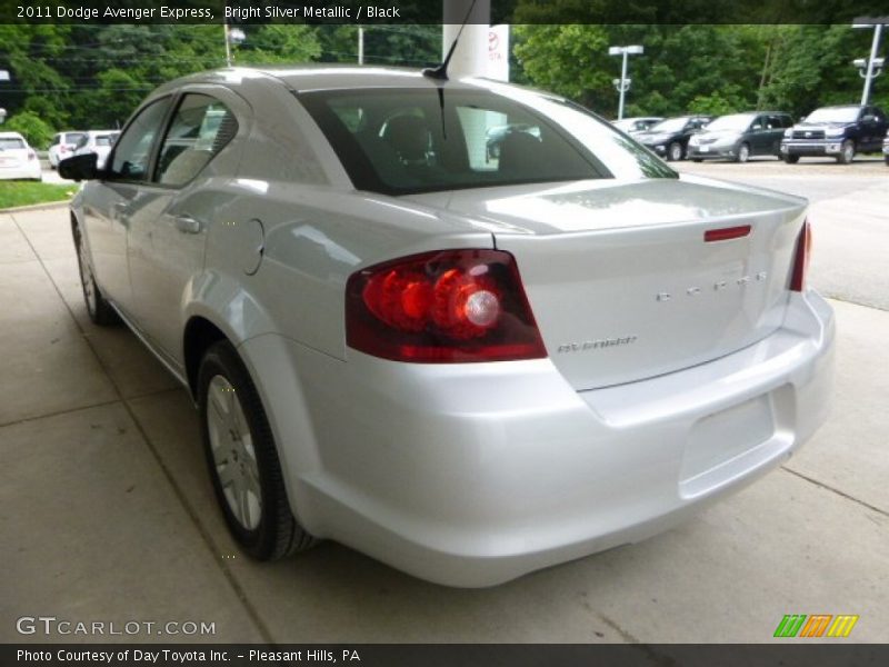 Bright Silver Metallic / Black 2011 Dodge Avenger Express