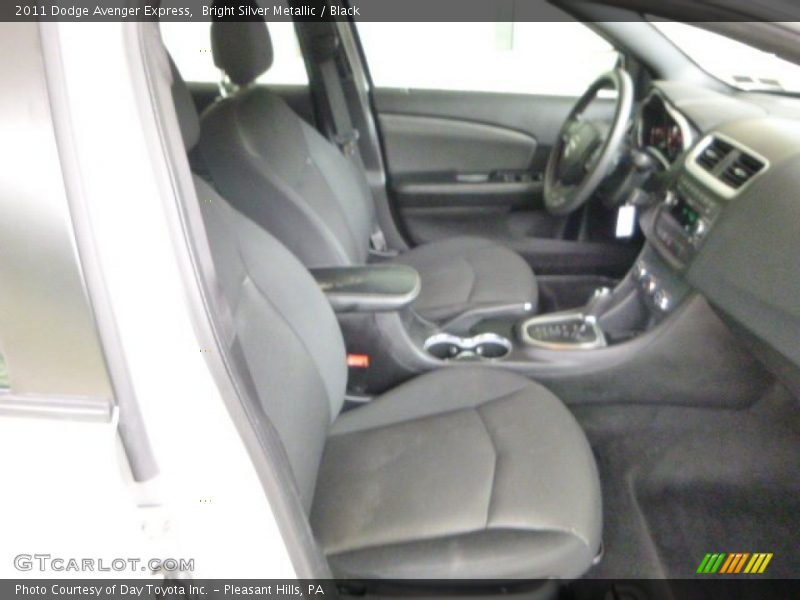 Bright Silver Metallic / Black 2011 Dodge Avenger Express