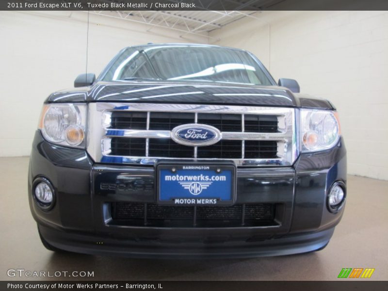 Tuxedo Black Metallic / Charcoal Black 2011 Ford Escape XLT V6