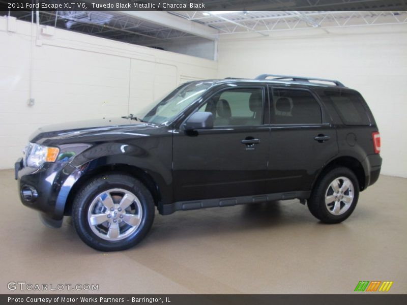 Tuxedo Black Metallic / Charcoal Black 2011 Ford Escape XLT V6