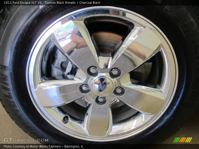 Tuxedo Black Metallic / Charcoal Black 2011 Ford Escape XLT V6