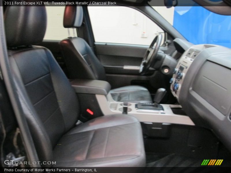 Tuxedo Black Metallic / Charcoal Black 2011 Ford Escape XLT V6