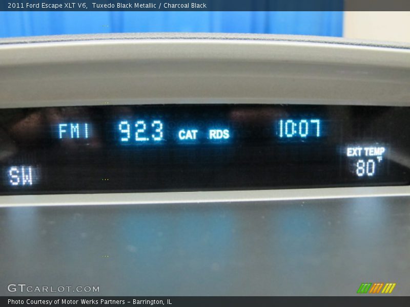 Tuxedo Black Metallic / Charcoal Black 2011 Ford Escape XLT V6