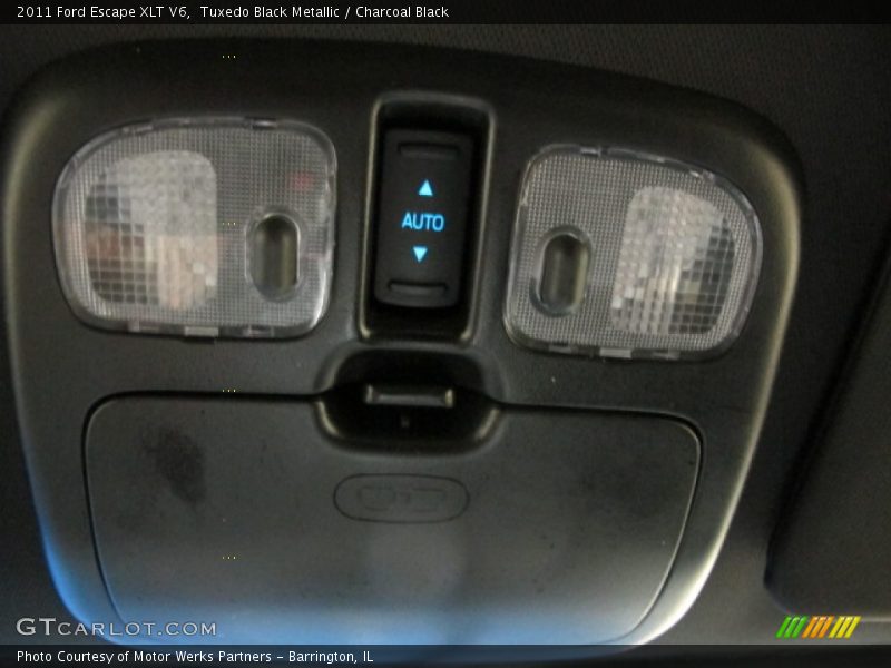 Tuxedo Black Metallic / Charcoal Black 2011 Ford Escape XLT V6