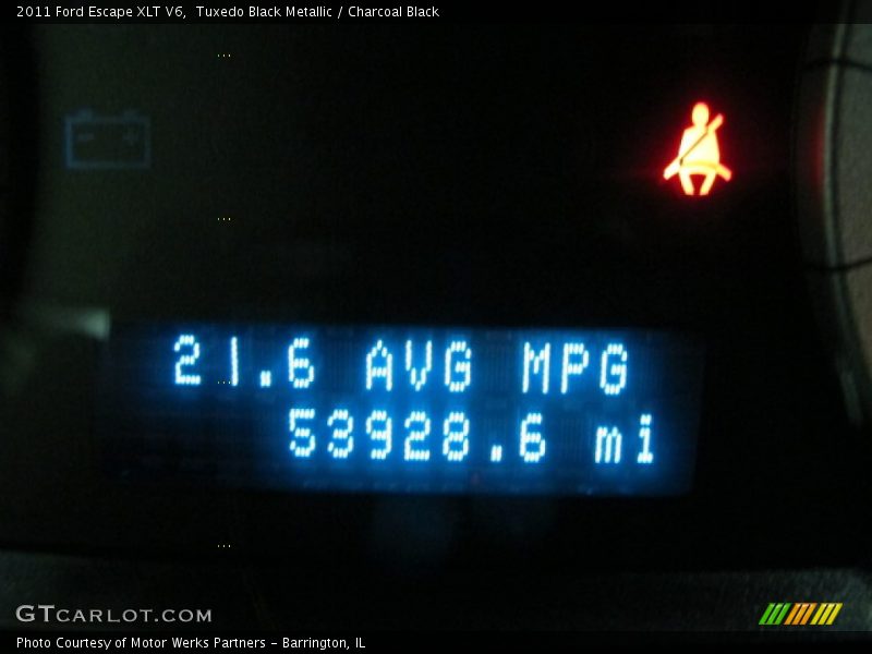 Tuxedo Black Metallic / Charcoal Black 2011 Ford Escape XLT V6