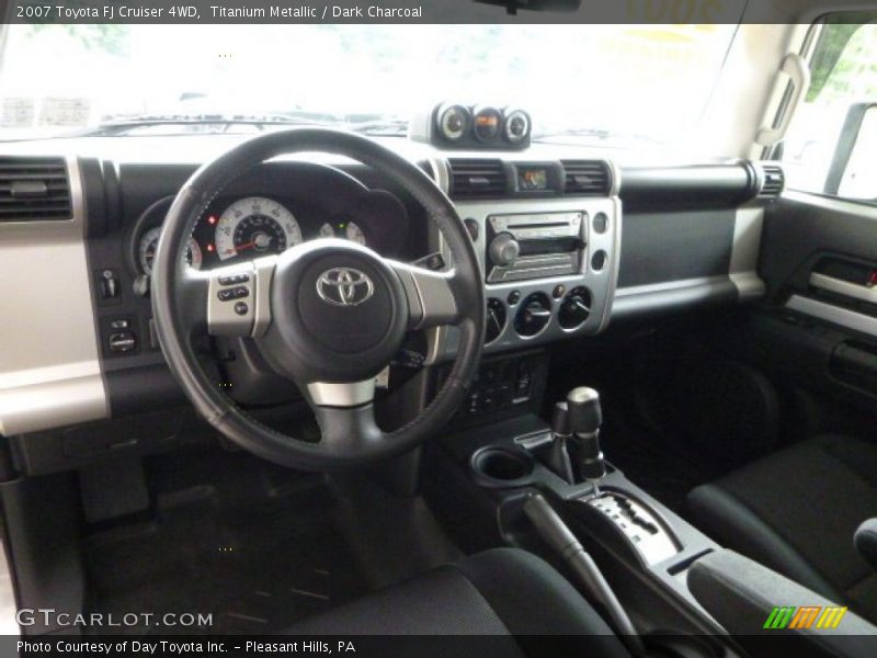 Titanium Metallic / Dark Charcoal 2007 Toyota FJ Cruiser 4WD