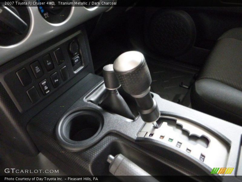 Titanium Metallic / Dark Charcoal 2007 Toyota FJ Cruiser 4WD