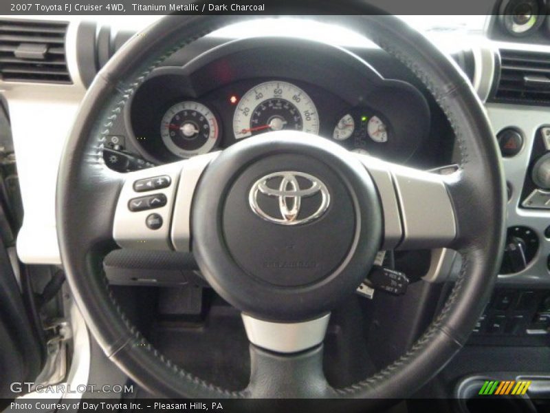 Titanium Metallic / Dark Charcoal 2007 Toyota FJ Cruiser 4WD