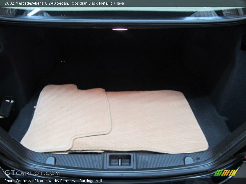 Obsidian Black Metallic / Java 2002 Mercedes-Benz C 240 Sedan
