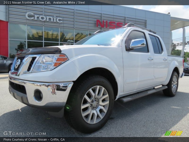 Avalanche White / Steel 2011 Nissan Frontier SL Crew Cab