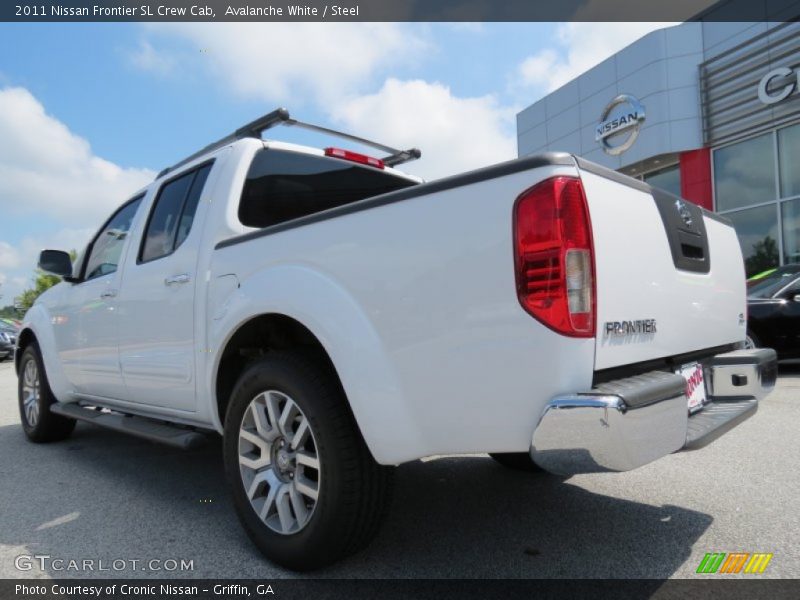 Avalanche White / Steel 2011 Nissan Frontier SL Crew Cab