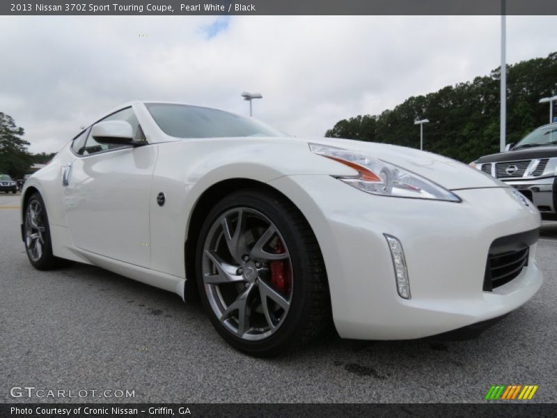 Front 3/4 View of 2013 370Z Sport Touring Coupe