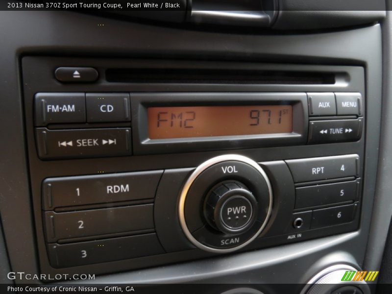 Audio System of 2013 370Z Sport Touring Coupe