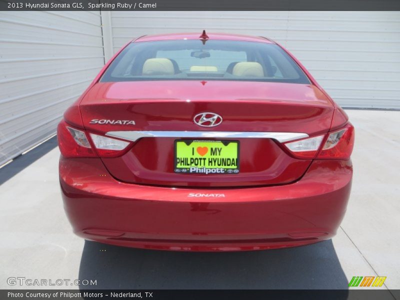 Sparkling Ruby / Camel 2013 Hyundai Sonata GLS