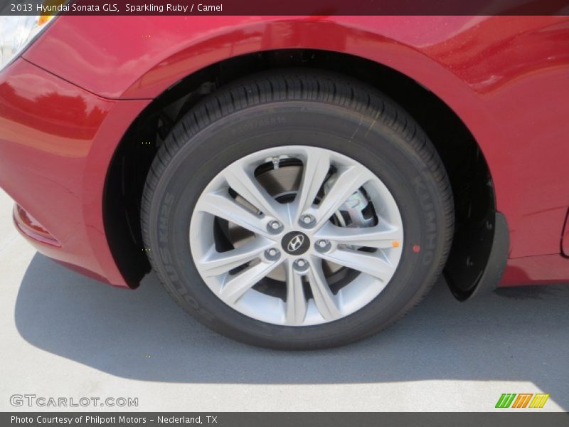 Sparkling Ruby / Camel 2013 Hyundai Sonata GLS