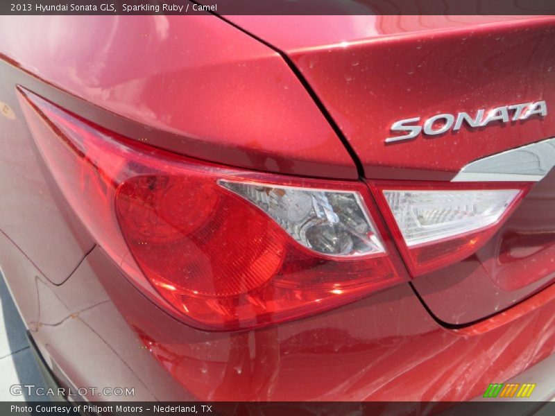 Sparkling Ruby / Camel 2013 Hyundai Sonata GLS