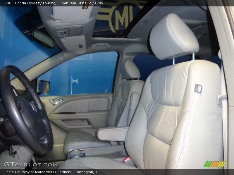 Silver Pearl Metallic / Gray 2005 Honda Odyssey Touring