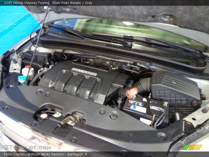 Silver Pearl Metallic / Gray 2005 Honda Odyssey Touring