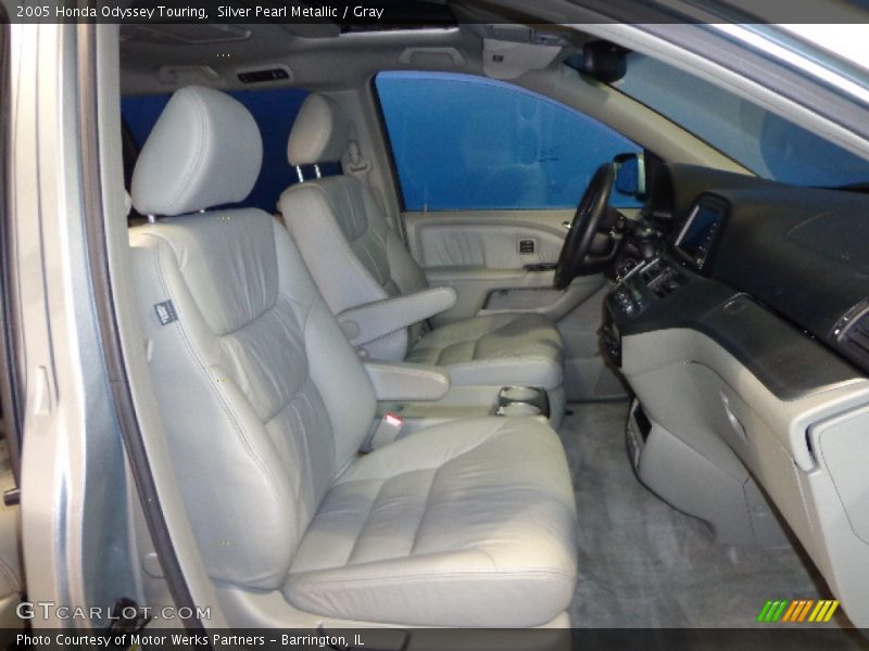 Silver Pearl Metallic / Gray 2005 Honda Odyssey Touring