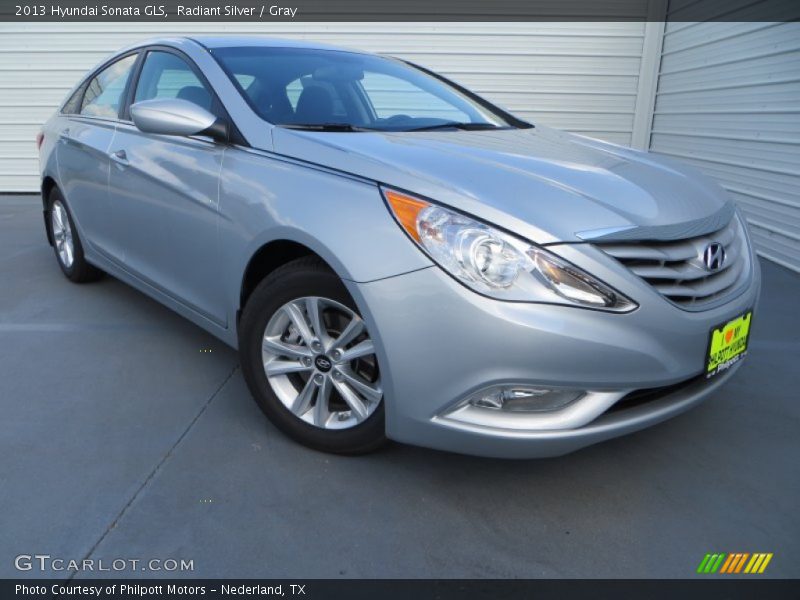 Radiant Silver / Gray 2013 Hyundai Sonata GLS
