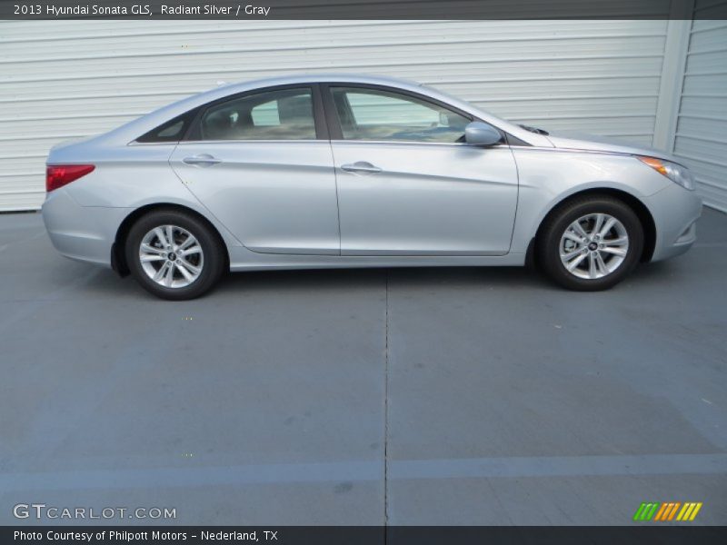 Radiant Silver / Gray 2013 Hyundai Sonata GLS