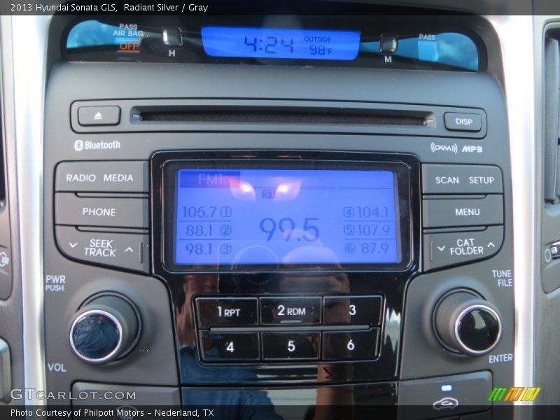 Radiant Silver / Gray 2013 Hyundai Sonata GLS