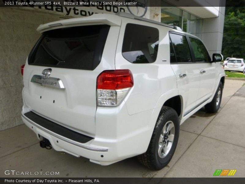 Blizzard White Pearl / Sand Beige Leather 2013 Toyota 4Runner SR5 4x4