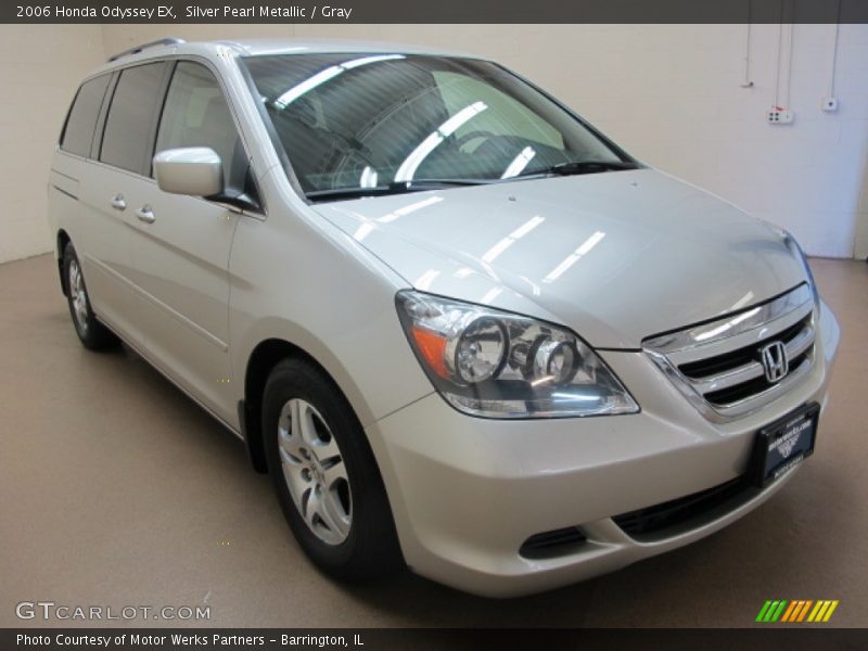 Silver Pearl Metallic / Gray 2006 Honda Odyssey EX