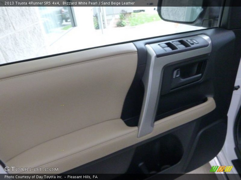 Blizzard White Pearl / Sand Beige Leather 2013 Toyota 4Runner SR5 4x4