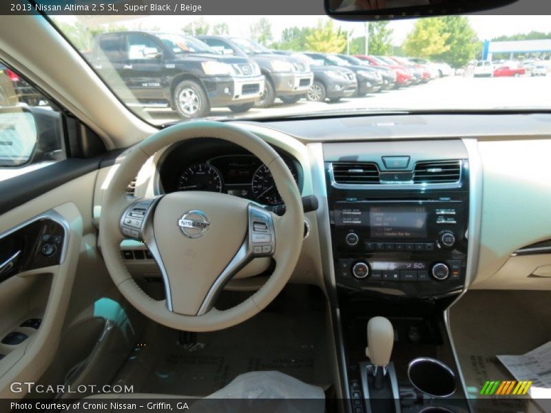 Super Black / Beige 2013 Nissan Altima 2.5 SL