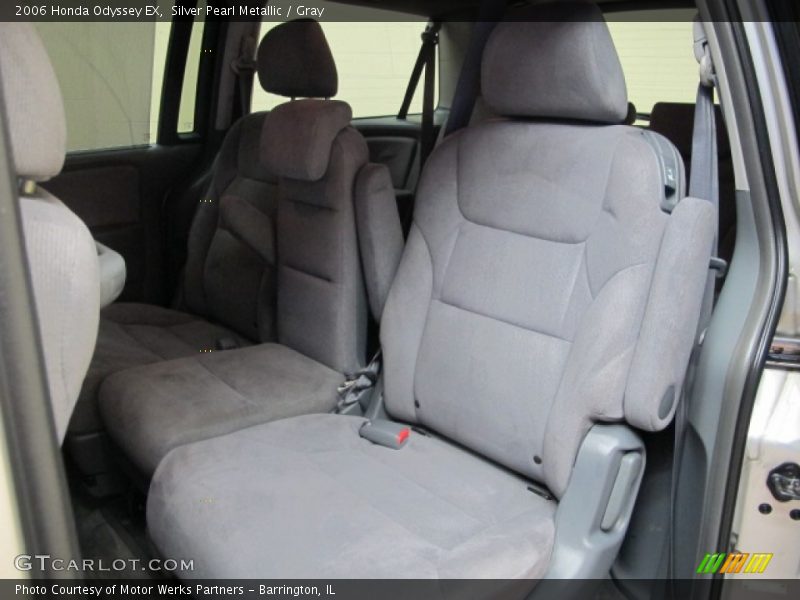 Silver Pearl Metallic / Gray 2006 Honda Odyssey EX