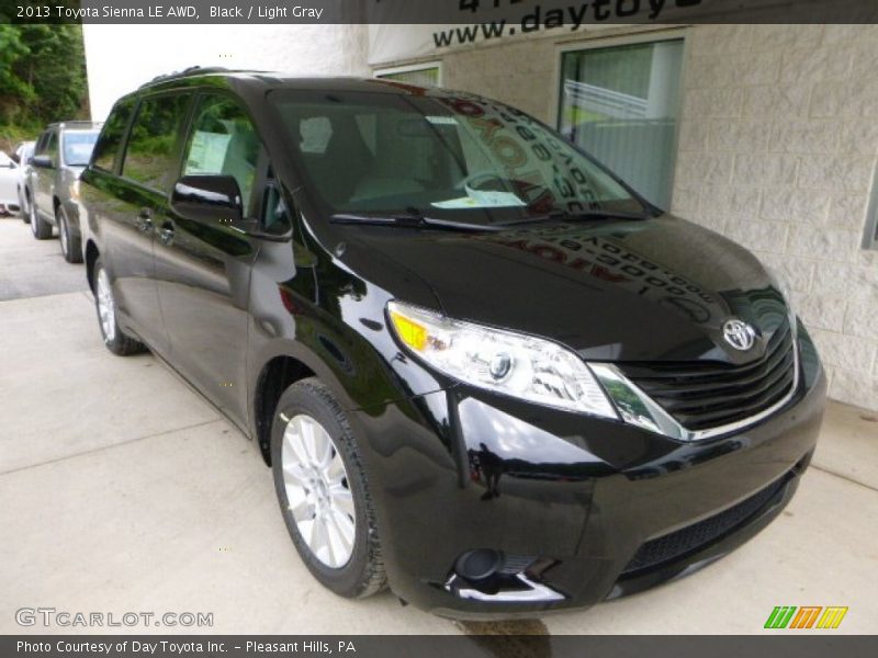 Black / Light Gray 2013 Toyota Sienna LE AWD