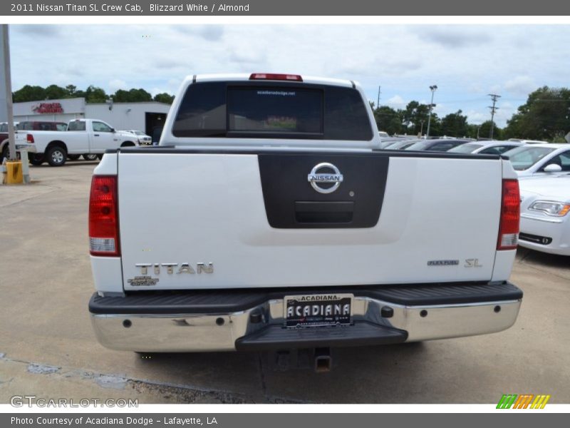 Blizzard White / Almond 2011 Nissan Titan SL Crew Cab