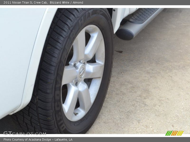 Blizzard White / Almond 2011 Nissan Titan SL Crew Cab