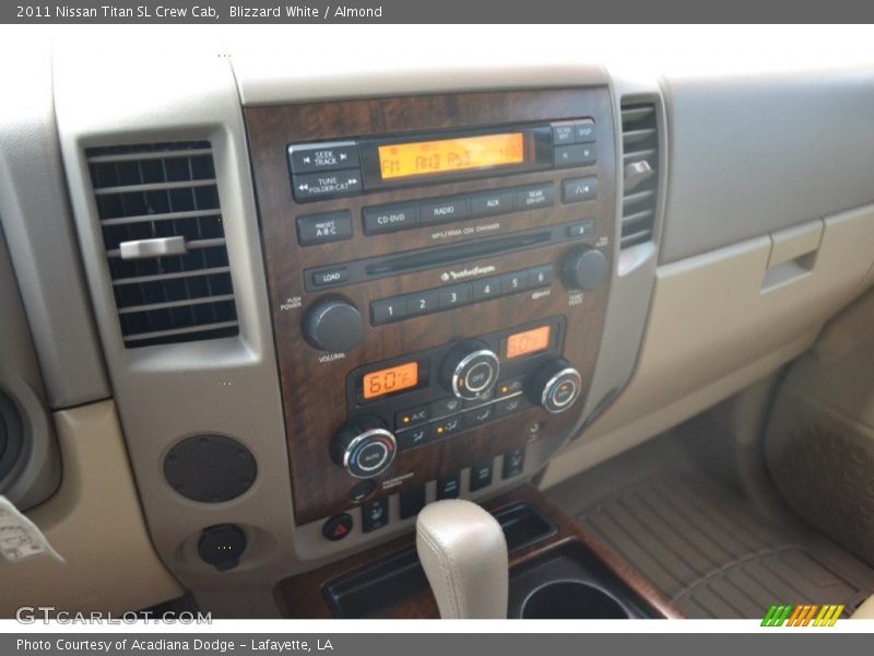 Blizzard White / Almond 2011 Nissan Titan SL Crew Cab