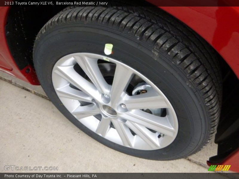 Barcelona Red Metallic / Ivory 2013 Toyota Camry XLE V6
