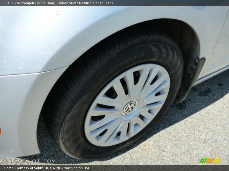 Reflex Silver Metallic / Titan Black 2013 Volkswagen Golf 2 Door