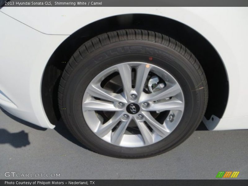 Shimmering White / Camel 2013 Hyundai Sonata GLS
