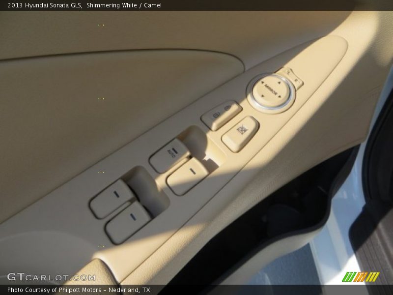 Shimmering White / Camel 2013 Hyundai Sonata GLS