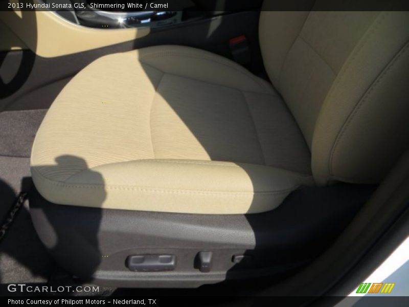 Shimmering White / Camel 2013 Hyundai Sonata GLS