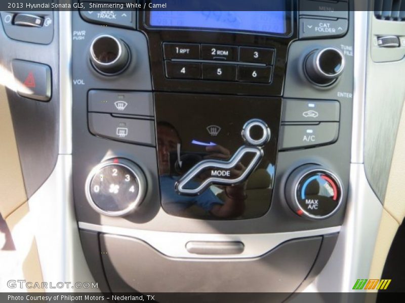 Shimmering White / Camel 2013 Hyundai Sonata GLS