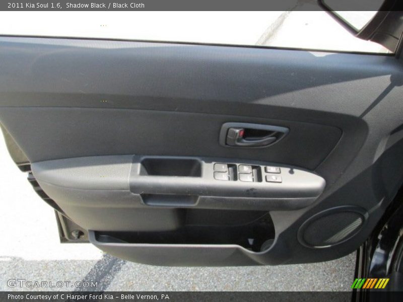 Shadow Black / Black Cloth 2011 Kia Soul 1.6