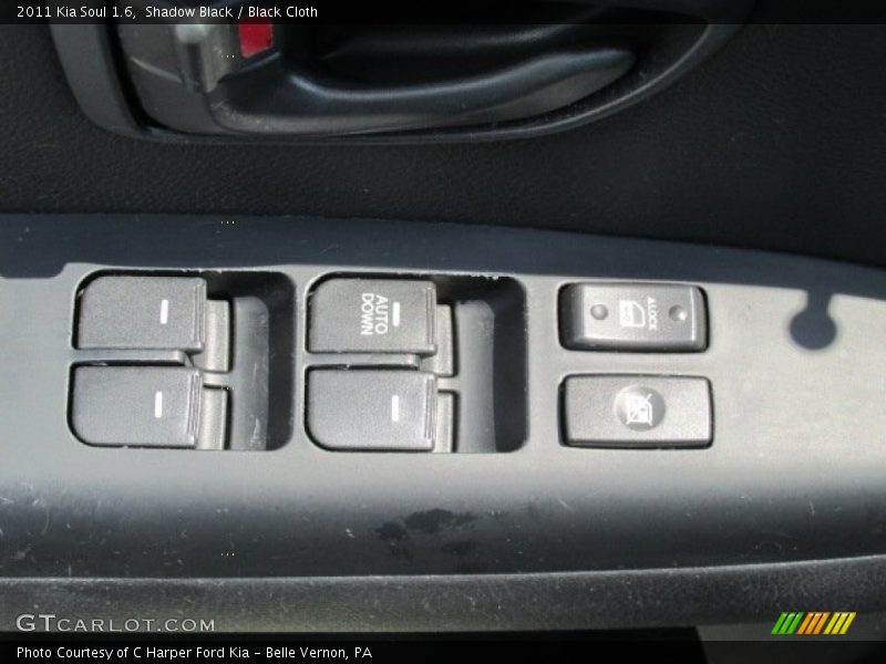 Shadow Black / Black Cloth 2011 Kia Soul 1.6